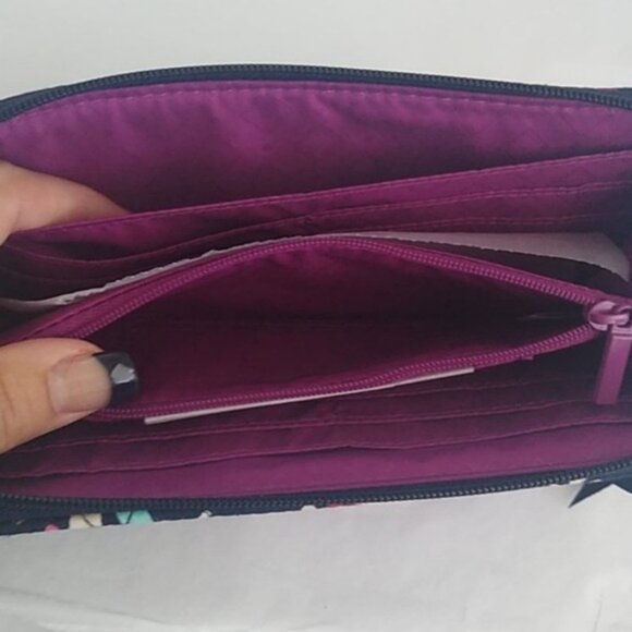 Vera Bradley Accordion Wallet, Painted Paisley - Picture 7 of 7